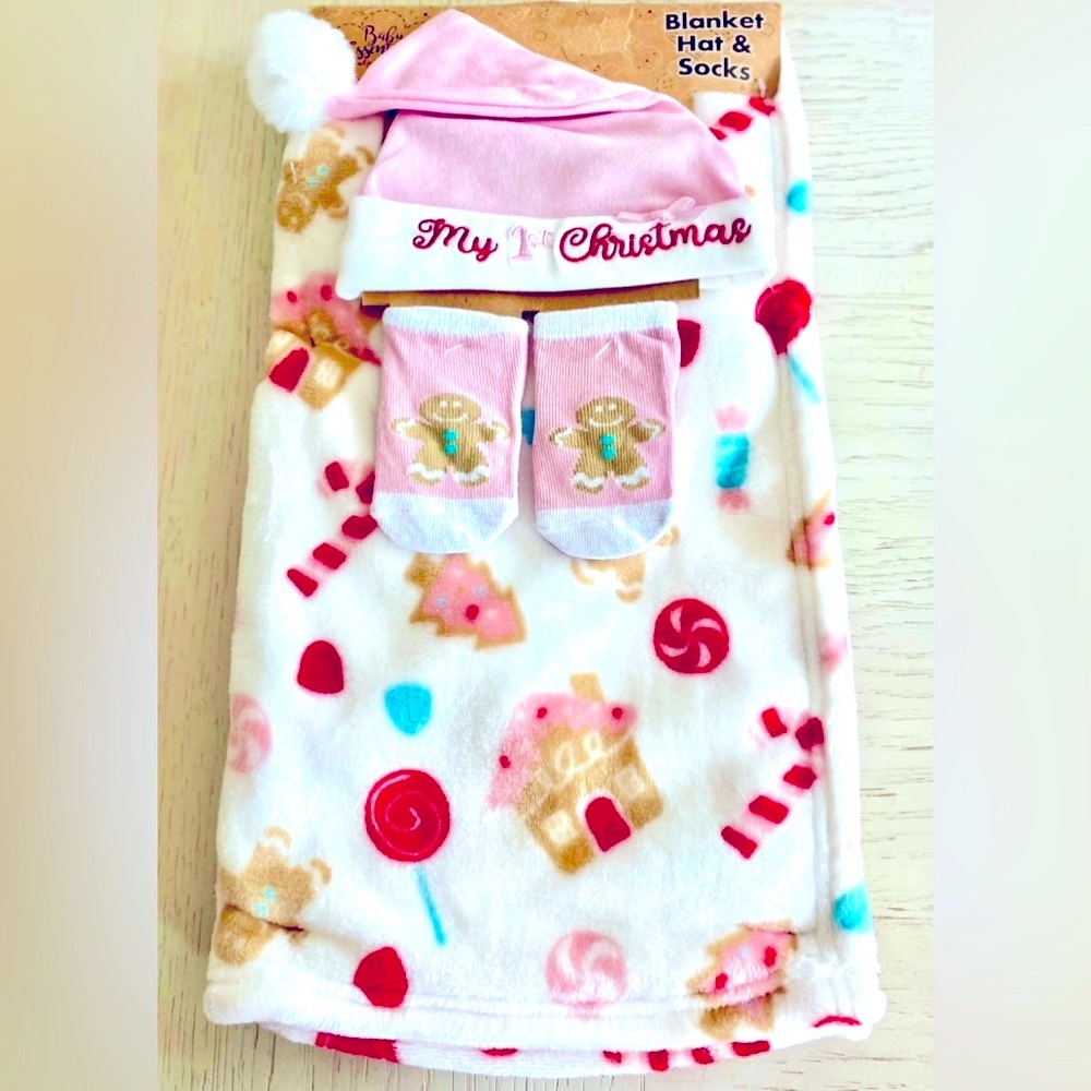 My First Christmas Baby Essentials Baby Soft Blanket Hat Socks Set 30 x 36